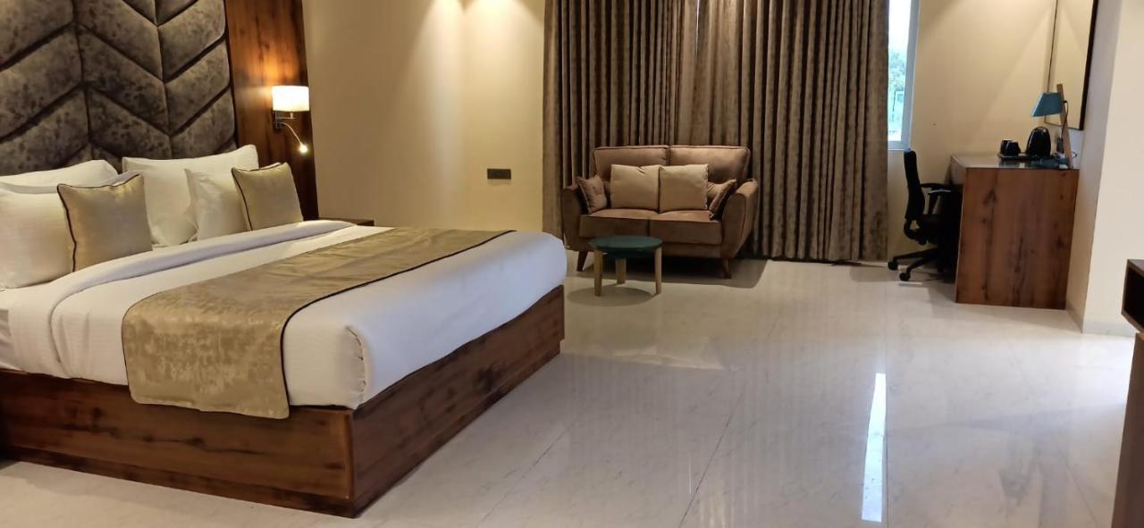 Haritma Resort Дели Экстерьер фото
